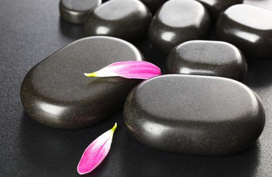 合理的中医按摩是防治便秘的理想方法